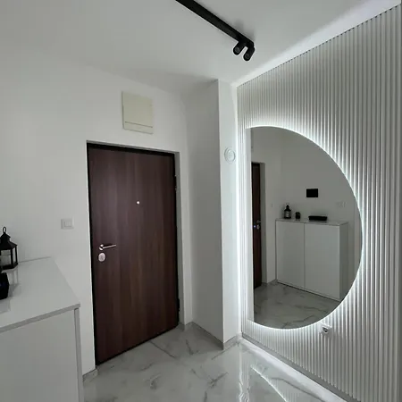 Gold Panorama 27 公寓 *